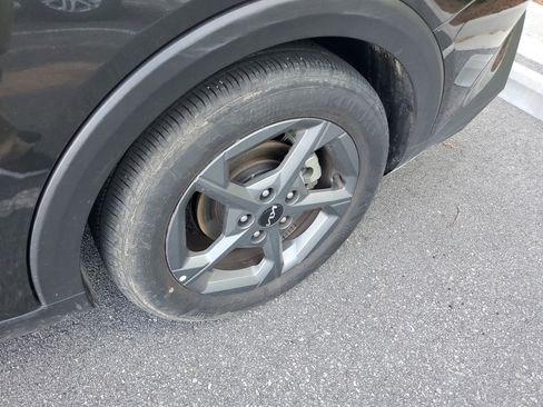 Used 2025 Kia K4 LXS image 8