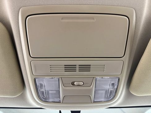 Used 2018 Honda CR-V LX image 27