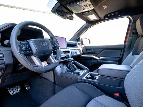 New 2026 Toyota 4Runner TRD Sport AWD/4WD image 5
