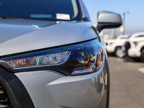 Certified 2024 Toyota Corolla Cross LE AWD/4WD image 10