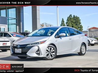 Used 2019 Toyota Prius Prime Advanced video 1