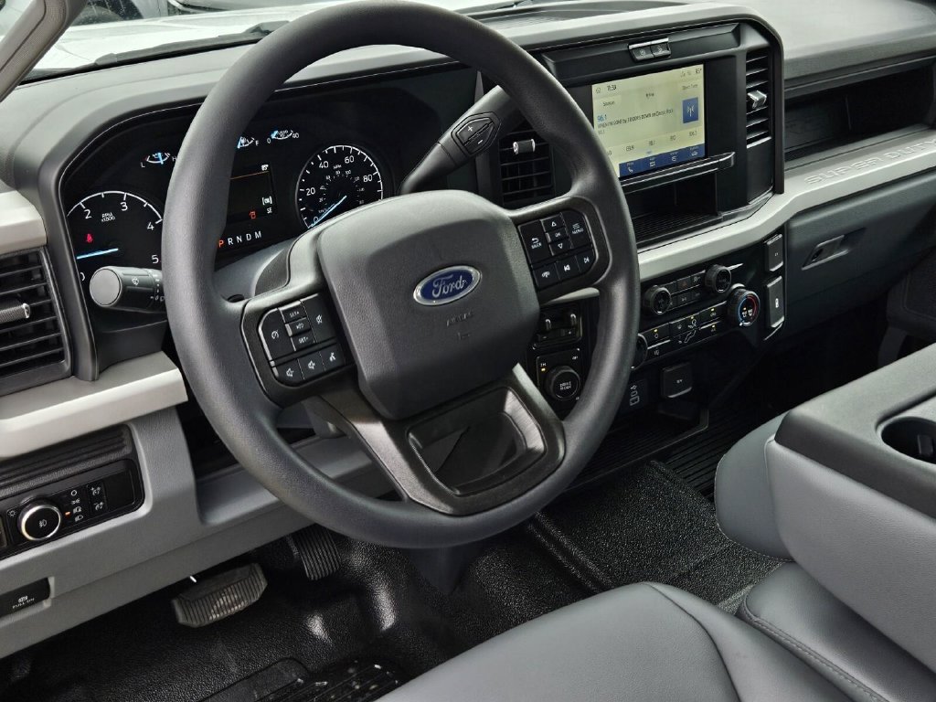 New 2026 Ford F250 XL w/ FX4 Off-Road Package AWD/4WD image 31
