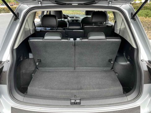 Used 2023 Volkswagen Tiguan SE FWD image 68