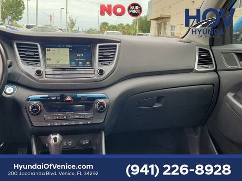 Used 2017 Hyundai Tucson SE Plus w/ Cargo Package FWD image 18