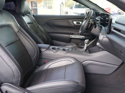 Used 2025 Ford Mustang GT Premium RWD image 20