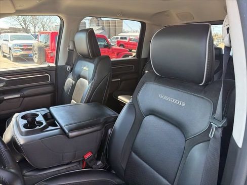 Used 2022 RAM 1500 Laramie AWD/4WD image 17