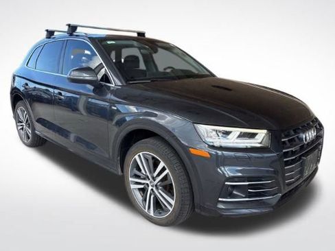 Used 2020 Audi Q5 e Premium Plus AWD/4WD image 3