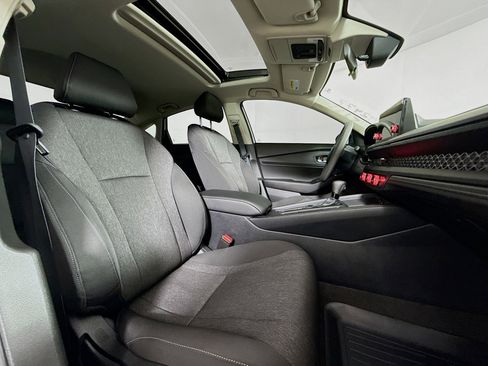 Used 2025 Honda Accord SE image 25