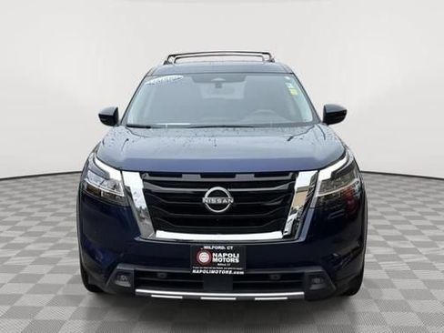 Used 2023 Nissan Pathfinder SL w/ SL Premium Package AWD/4WD image 8