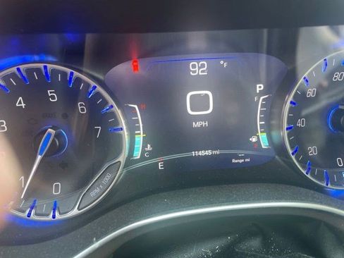 Certified 2019 Chrysler Pacifica Touring-L Plus w/ Advanced Safetytec Group FWD image 3