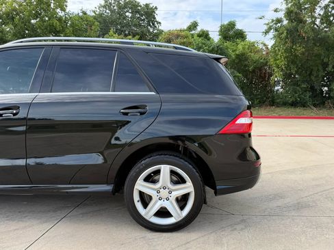 Used 2014 Mercedes-Benz ML 350 2WD image 16