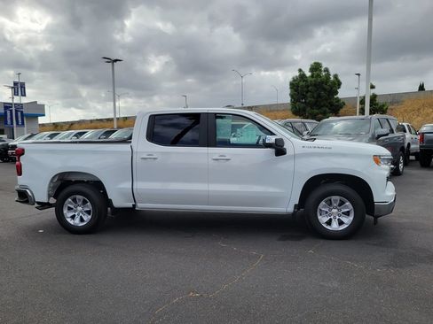 Used 2026 Chevrolet Silverado 1500 LT RWD image 31