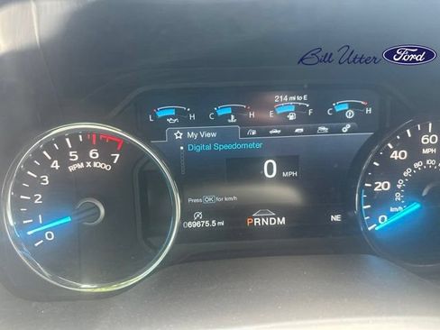 Used 2019 Ford F150 Lariat w/ Equipment Group 502A Luxury AWD/4WD image 10