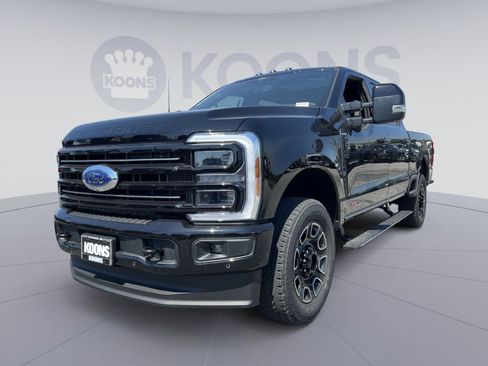 New 2026 Ford F250 Platinum AWD/4WD image 1