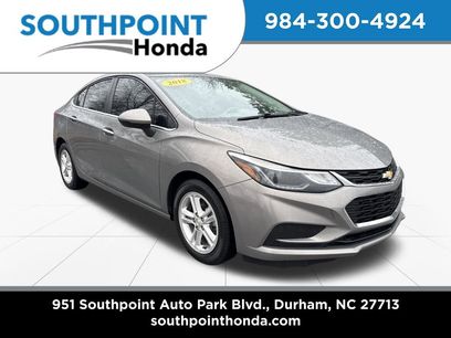 Used 2017 Chevrolet Cruze LT