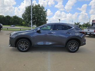Used 2025 Lexus NX 250 FWD w/ Towing Package (2000 Lbs) video 4