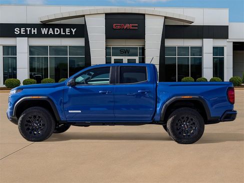 New 2026 GMC Canyon Elevation w/ Convenience Package image 4