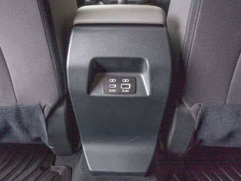 Certified 2025 Subaru Crosstrek 2.0i Premium image 19