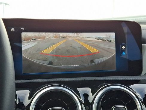 Certified 2025 Mercedes-Benz CLA 250 4MATIC image 19