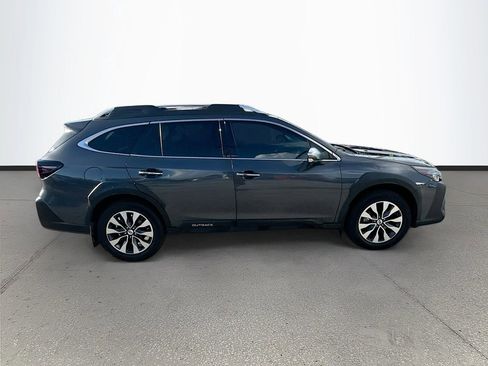 Used 2024 Subaru Outback Touring XT AWD/4WD image 8