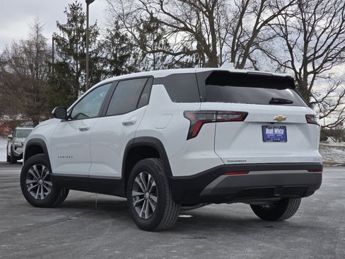 New 2026 Chevrolet Equinox LT image 8