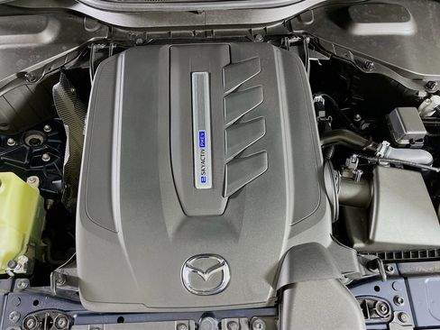 Used 2024 MAZDA CX-90 Plug-In Hybrid w/ Premium Pkg image 36