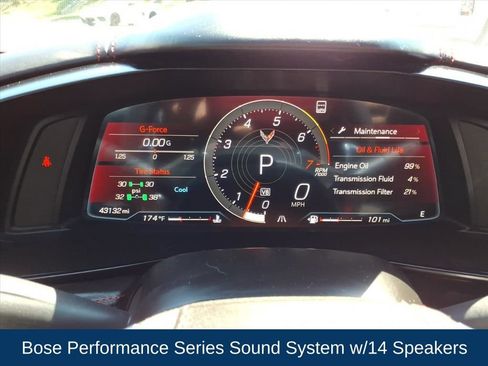 Used 2023 Chevrolet Corvette Stingray Premium Conv w/ Z51 Performance Package RWD image 11