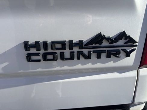 Used 2024 Chevrolet Silverado 1500 High Country image 7