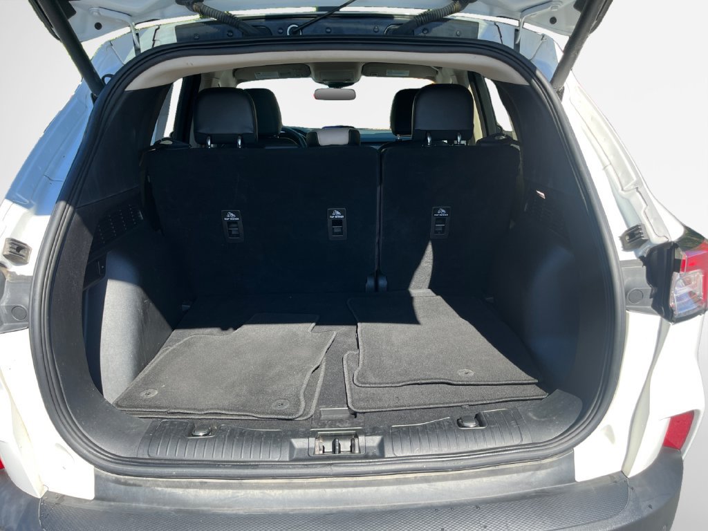 Used 2020 Ford Escape Titanium AWD/4WD image 25