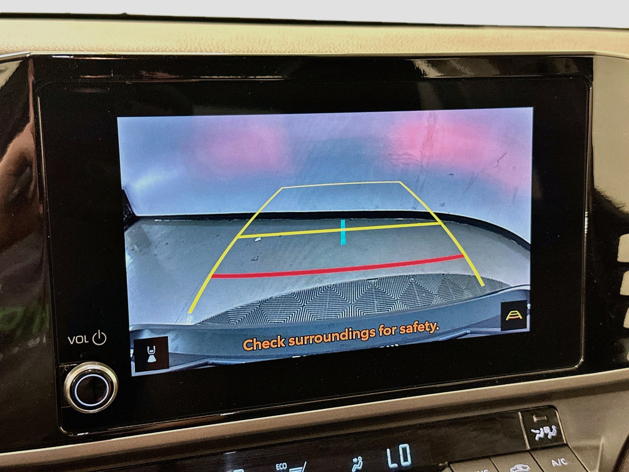 Used 2025 Toyota Camry LE FWD image 23