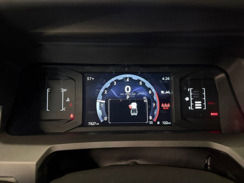 Used 2025 Toyota Tacoma SR5 AWD/4WD image 14