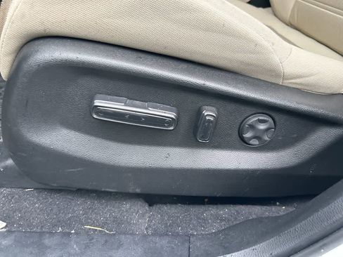 Used 2022 Honda CR-V EX image 11