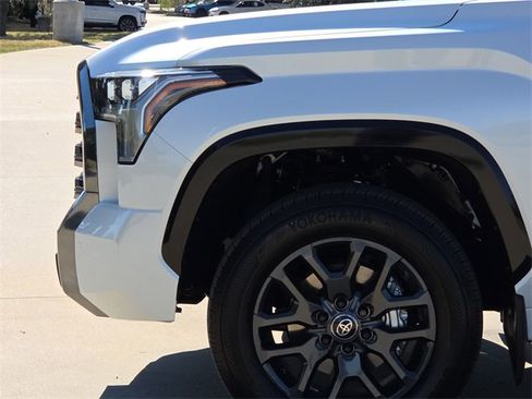 New 2026 Toyota Tundra Platinum image 5