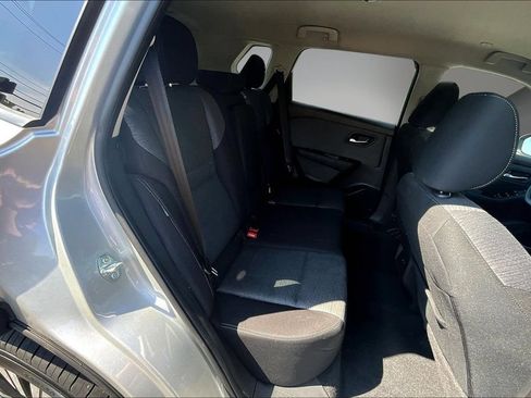 Used 2023 Nissan Rogue SV AWD/4WD image 25