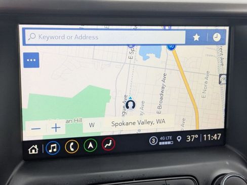 Used 2021 GMC Acadia AT4 w/ Preferred Package image 16