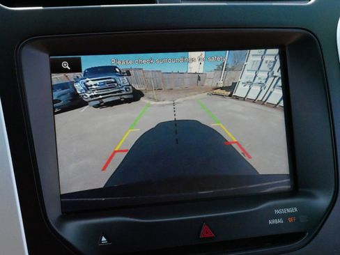 Used 2013 Ford Explorer XLT FWD image 27