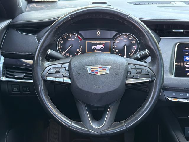Used 2023 Cadillac XT4 Luxury w/ LPO, Onyx Lite Package FWD image 24