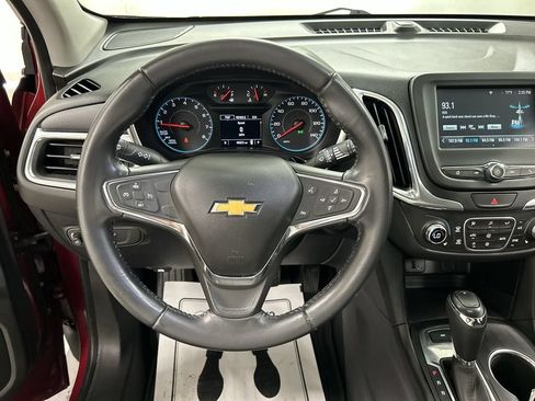 Used 2018 Chevrolet Equinox LT AWD/4WD image 4