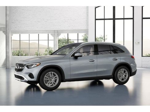 Used 2026 Mercedes-Benz GLC 300 image 35