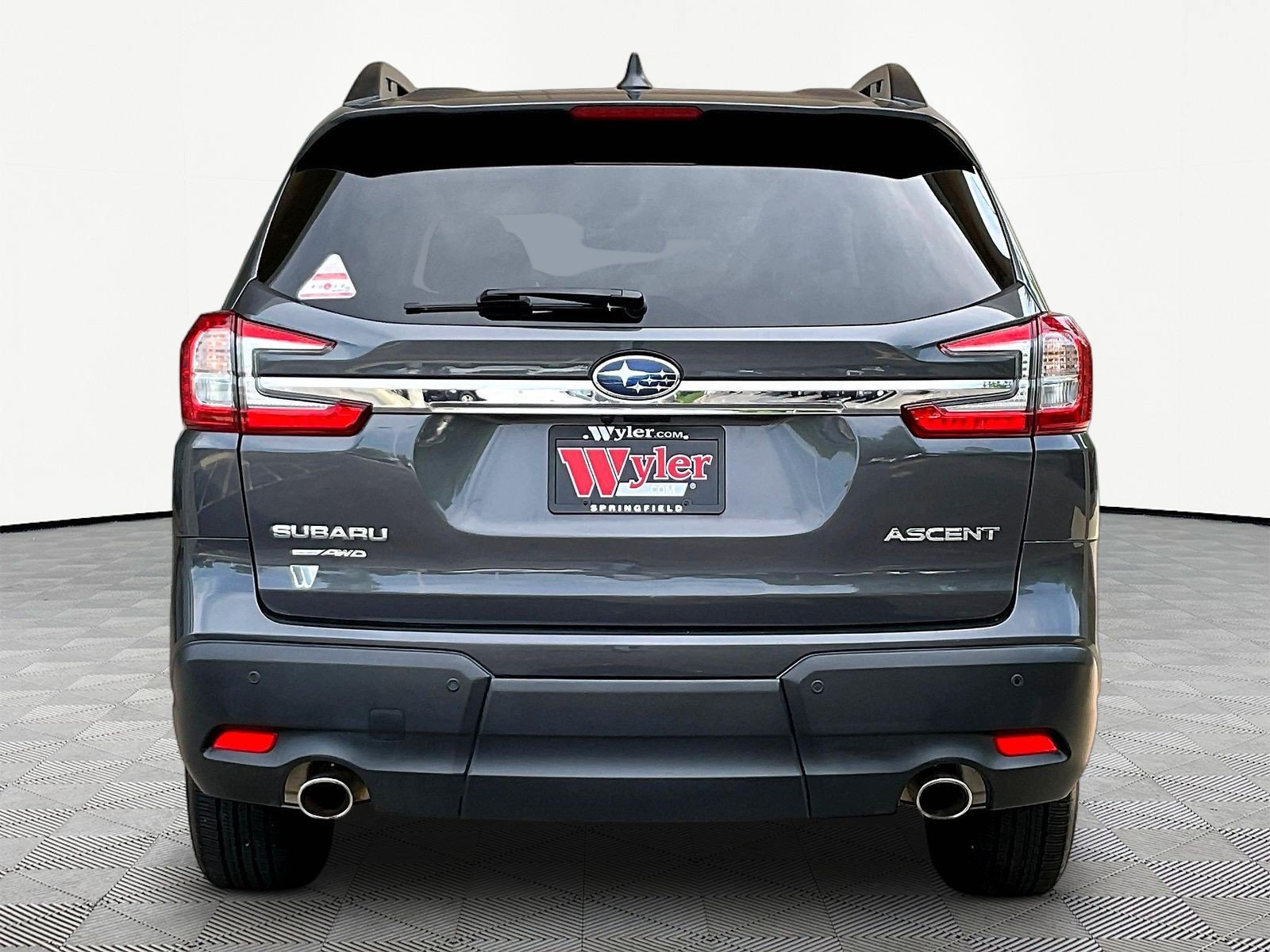 Used 2024 Subaru Ascent Premium w/ Convenience Package AWD/4WD image 5