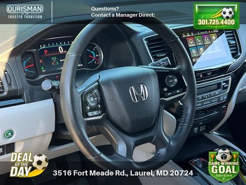 Used 2021 Honda Pilot Touring image 9