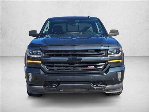 Used 2018 Chevrolet Silverado 1500 LTZ Z71 w/ LPO, Black Pack image 2