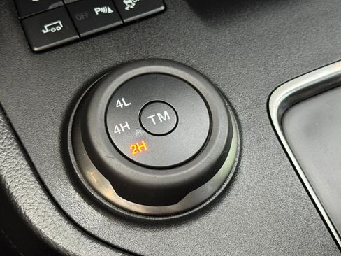 Certified 2019 Ford Ranger Lariat w/ Equipment Group 501A Mid image 28