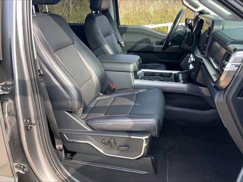 Used 2024 Ford F250 Lariat AWD/4WD image 16