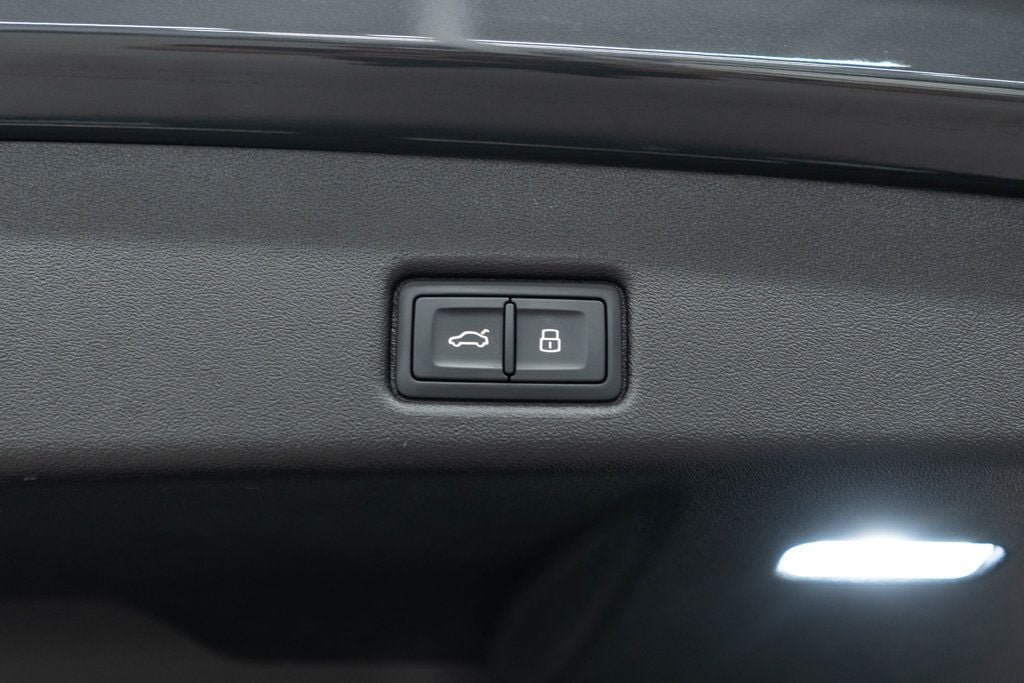 Used 2025 Audi Q5 Premium Plus AWD/4WD image 69
