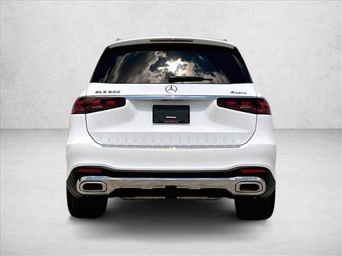 New 2026 Mercedes-Benz GLS 580 4MATIC image 4