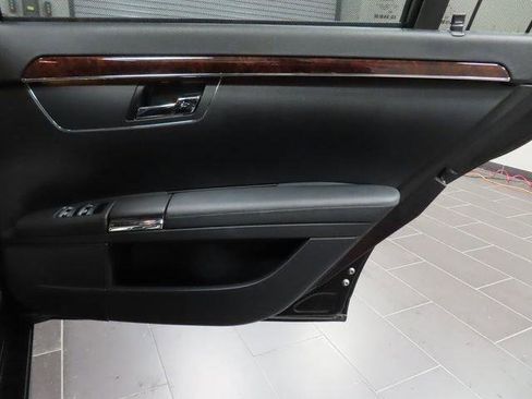 Used 2008 Mercedes-Benz S 63 AMG image 11