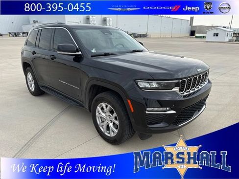 Used 2023 Jeep Grand Cherokee Limited w/ Trailer Tow Prep Group (B) AWD/4WD image 1