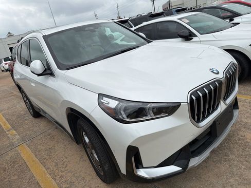 Used 2025 BMW X1 xDrive28i w/ Convenience Package AWD/4WD image 6