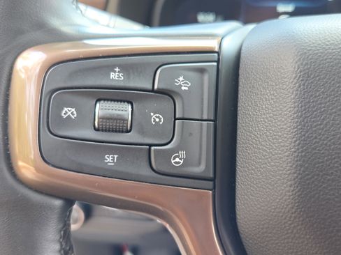 Used 2023 Chevrolet Tahoe High Country RWD image 24